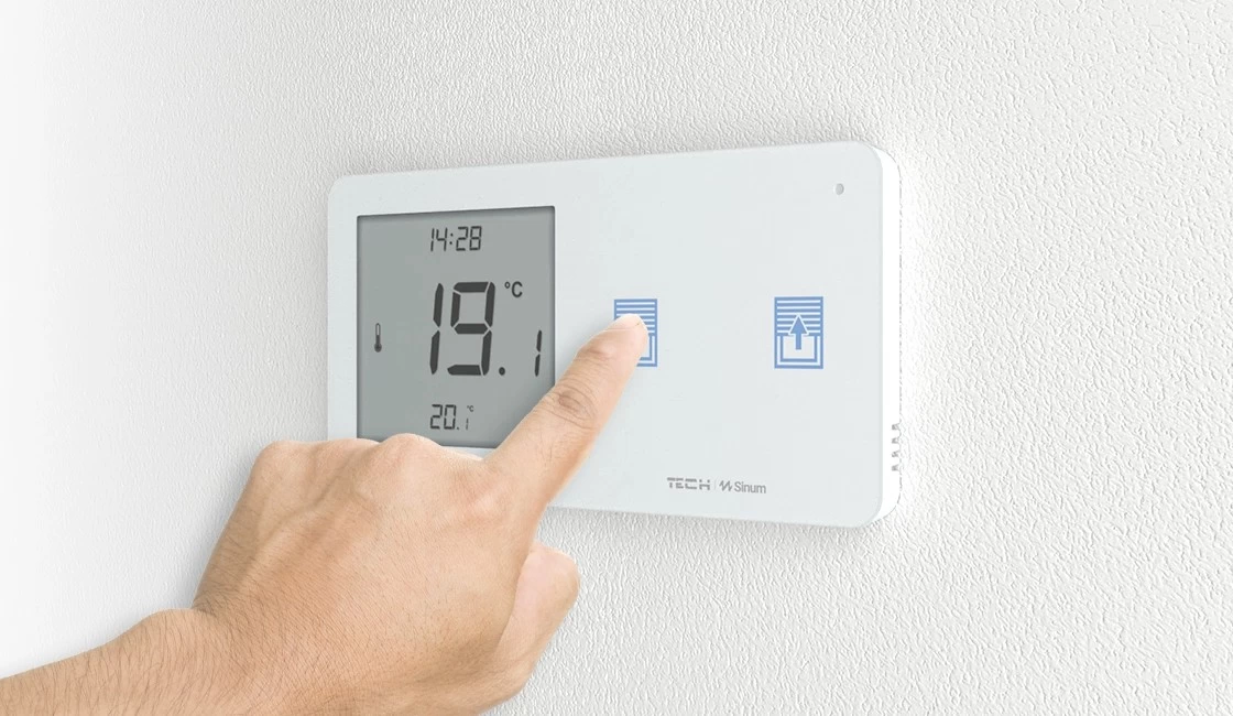WZR-02 - Regulator pokojowy + włącznik rolet
